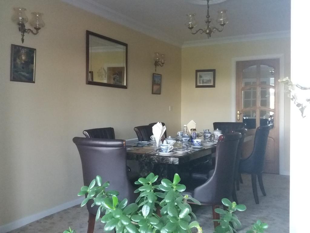 Villa Pio Accommodation Cong Exterior photo
